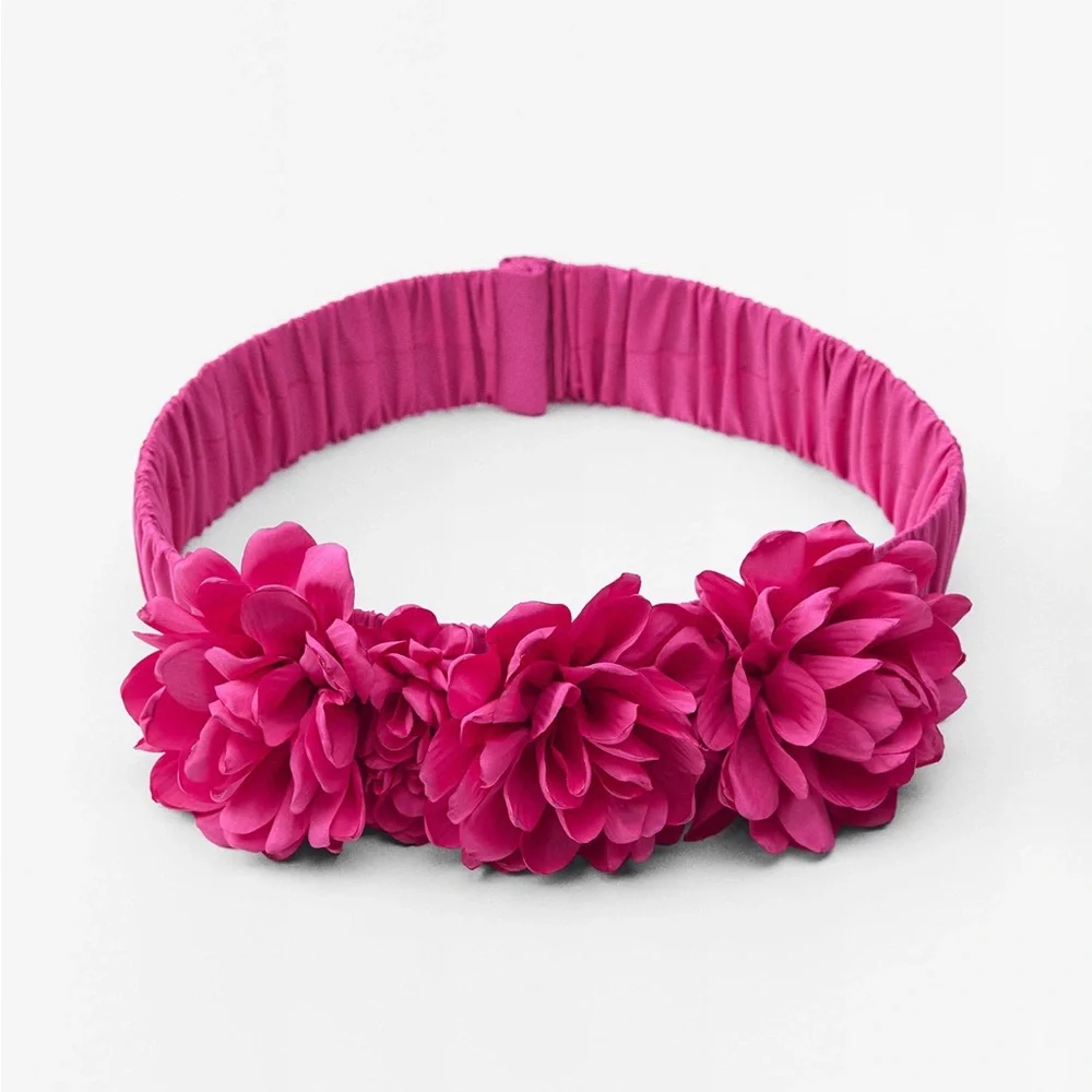 ZARA Bloggers Fav Flower Belt